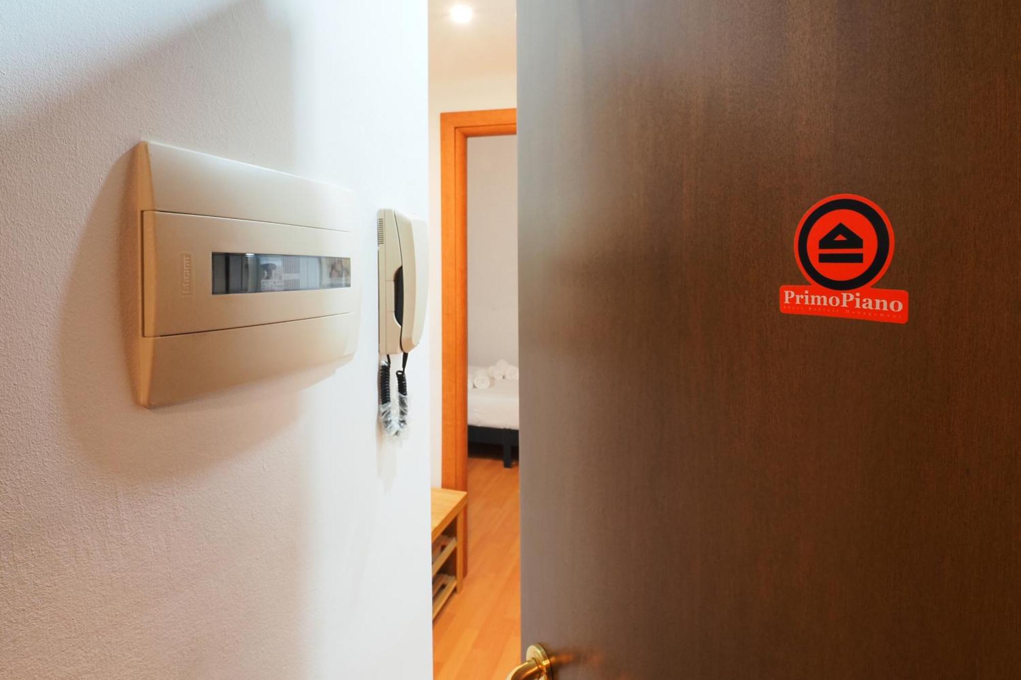 Primopiano - Macchi Apartment Milan Luaran gambar